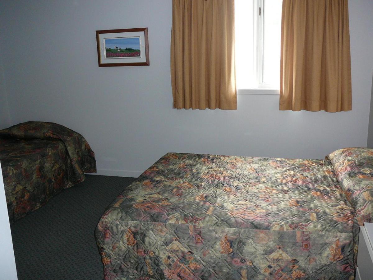 Motel De L'Anse A L'Eau Tadoussac Exterior photo